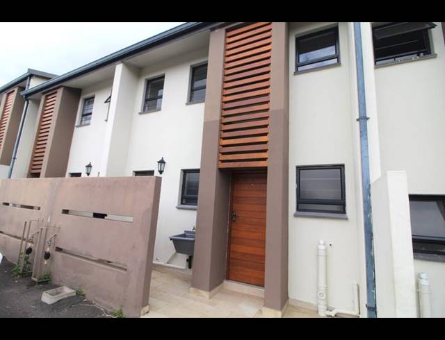 3 BEDROOM DUPLEX FOR SALE IN ESCOMBE